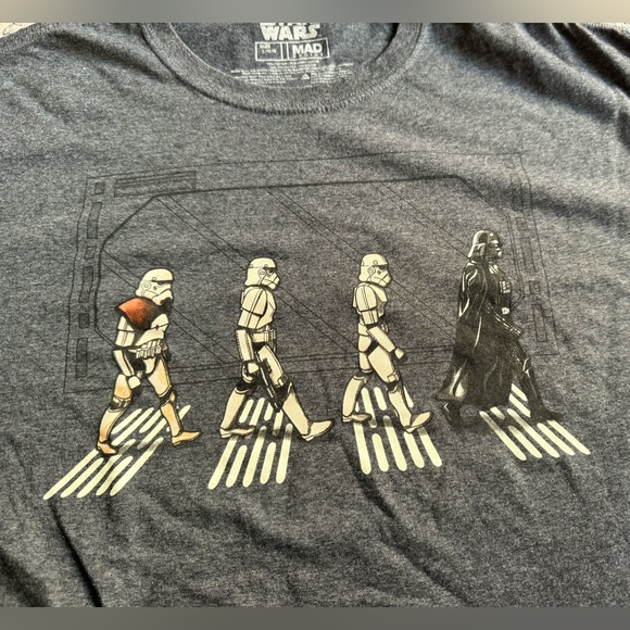 Star Wars “Crosswalks” T-shirt - Large - Picture 1 of 2